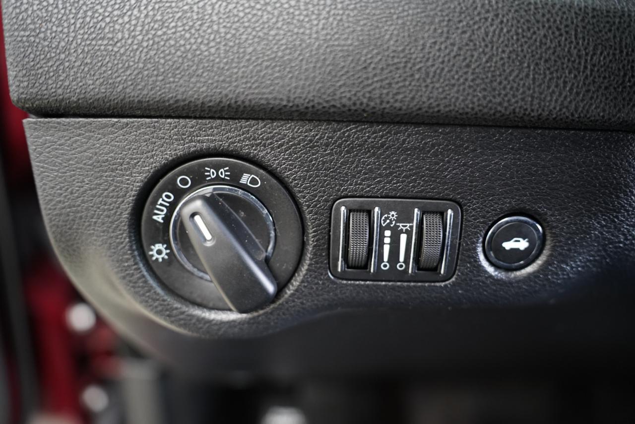 Chrysler 300 Touring RWD 2020