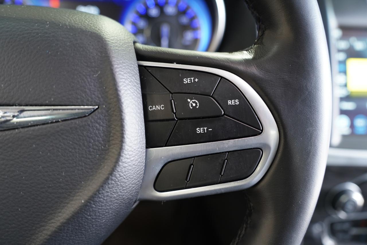 Chrysler 300 Touring RWD 2020