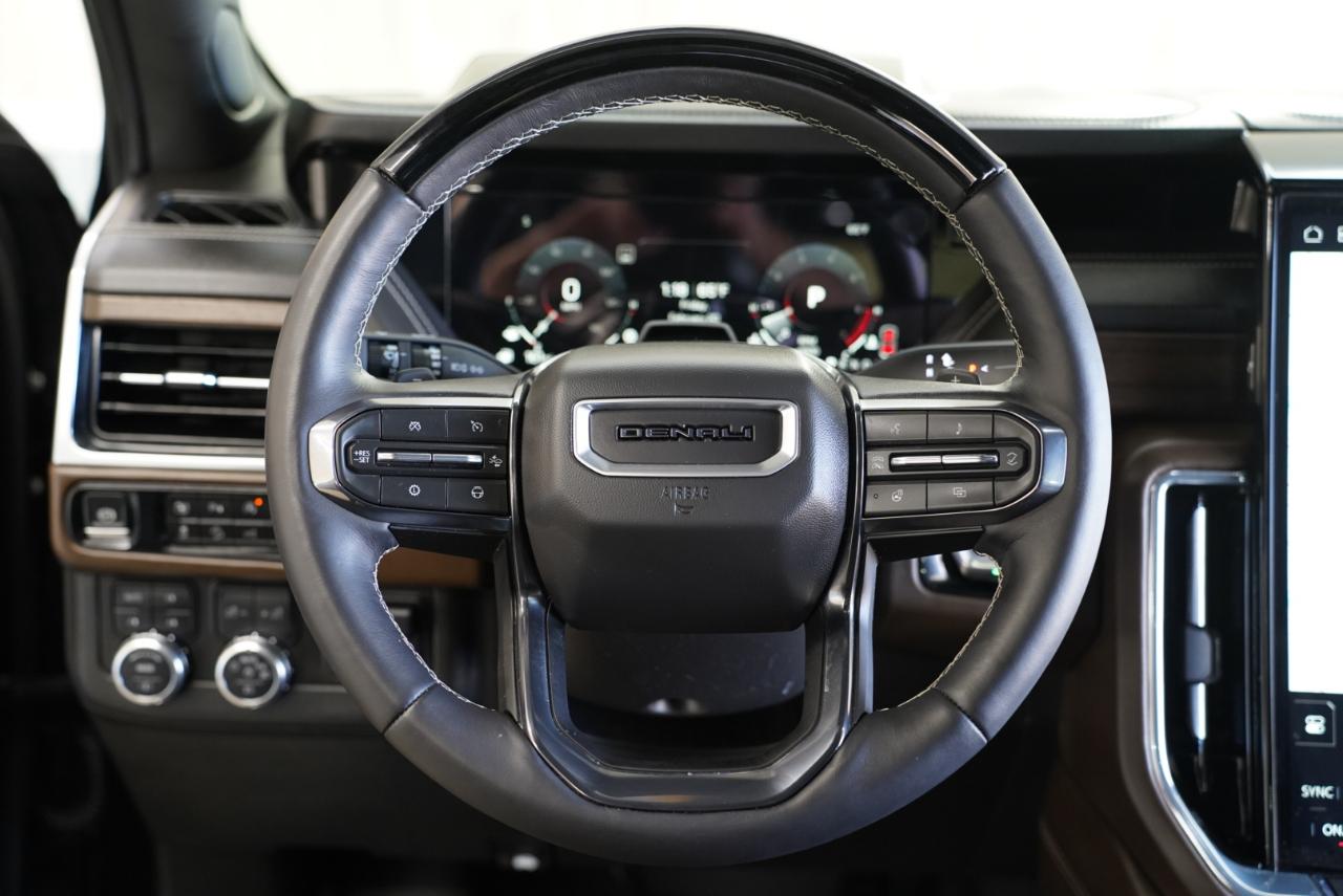 GMC Yukon 4WD 4dr Denali Ultimate 2025