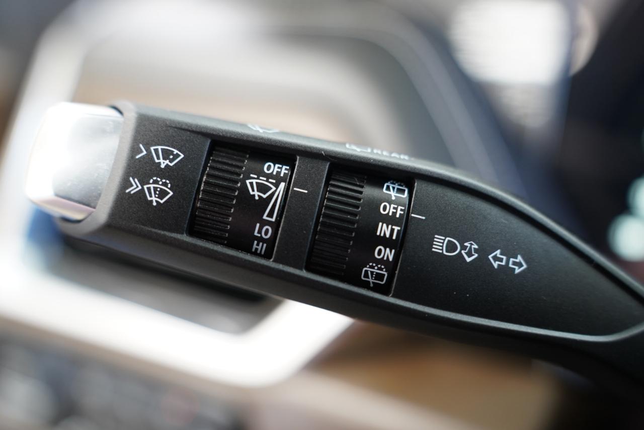 GMC Yukon 4WD 4dr Denali Ultimate 2025