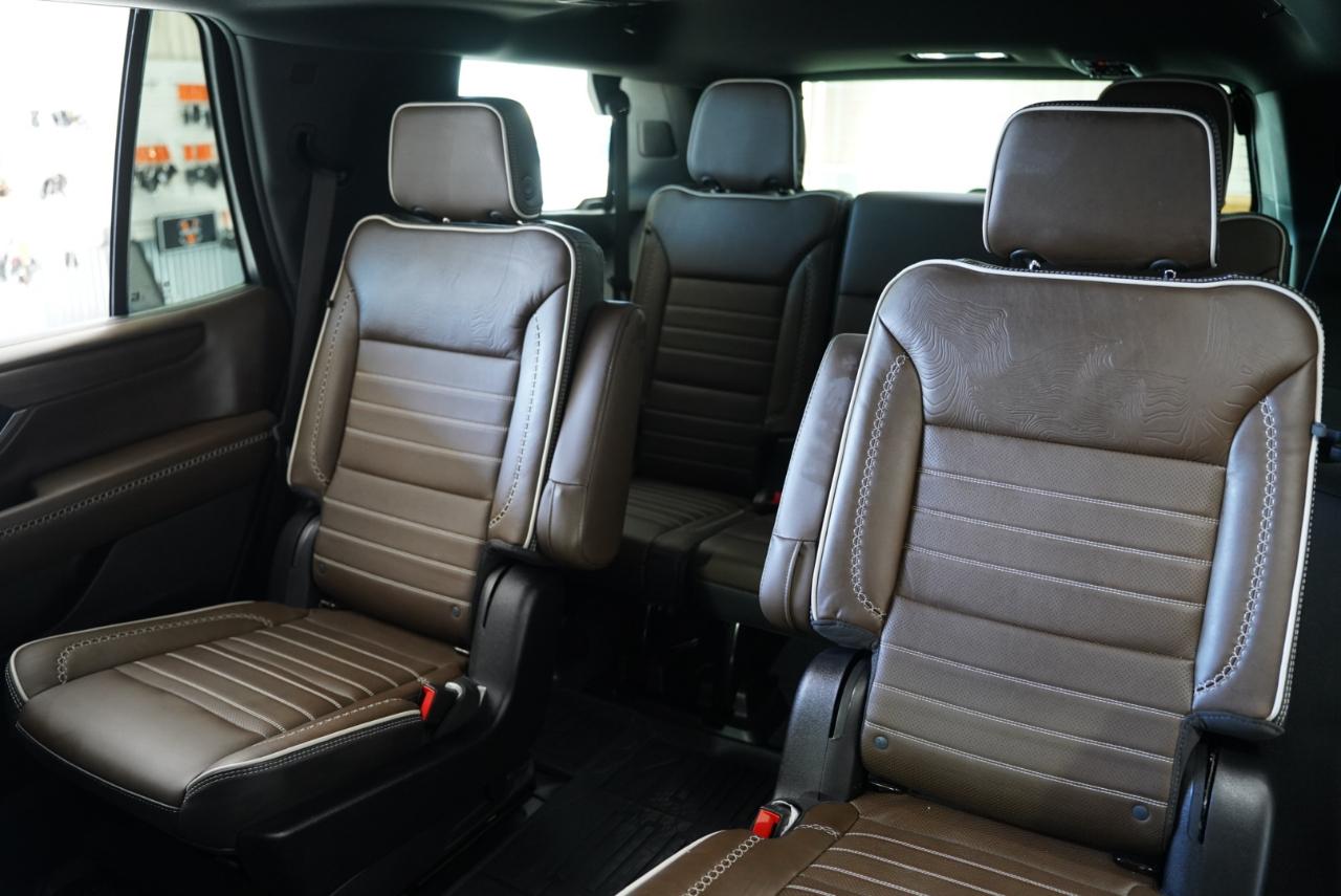 GMC Yukon 4WD 4dr Denali Ultimate 2025