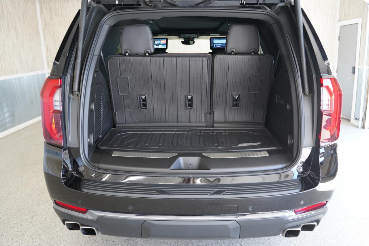 GMC Yukon 4WD 4dr Denali Ultimate 2025