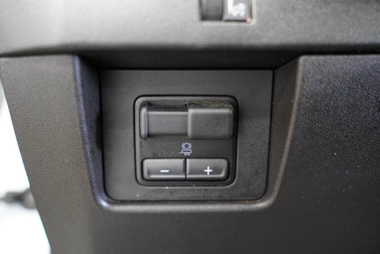 Chevrolet Colorado 2WD Crew Cab WT 2024