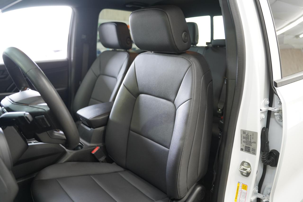 Chevrolet Colorado 2WD Crew Cab WT 2024