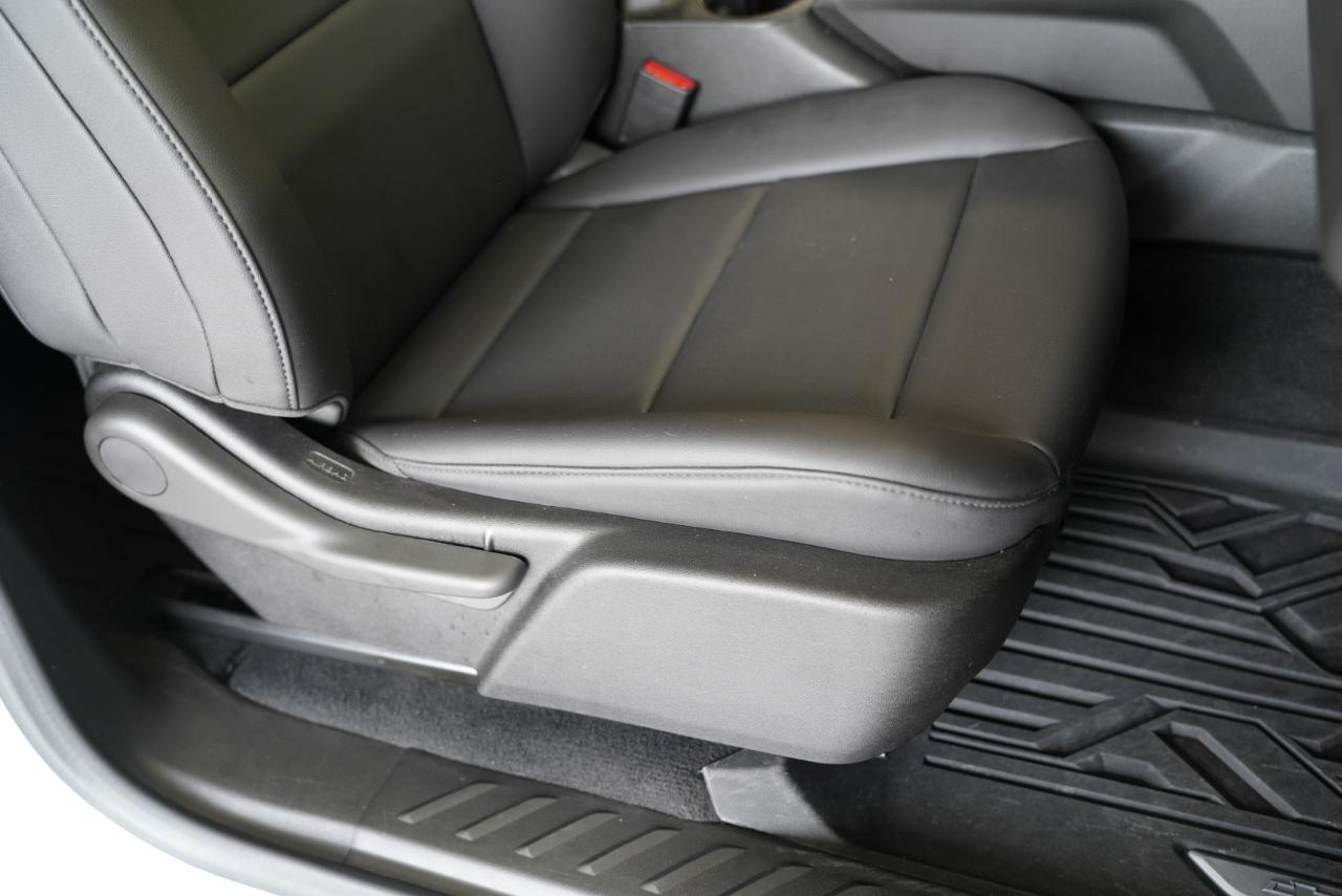 Chevrolet Colorado 2WD Crew Cab WT 2024