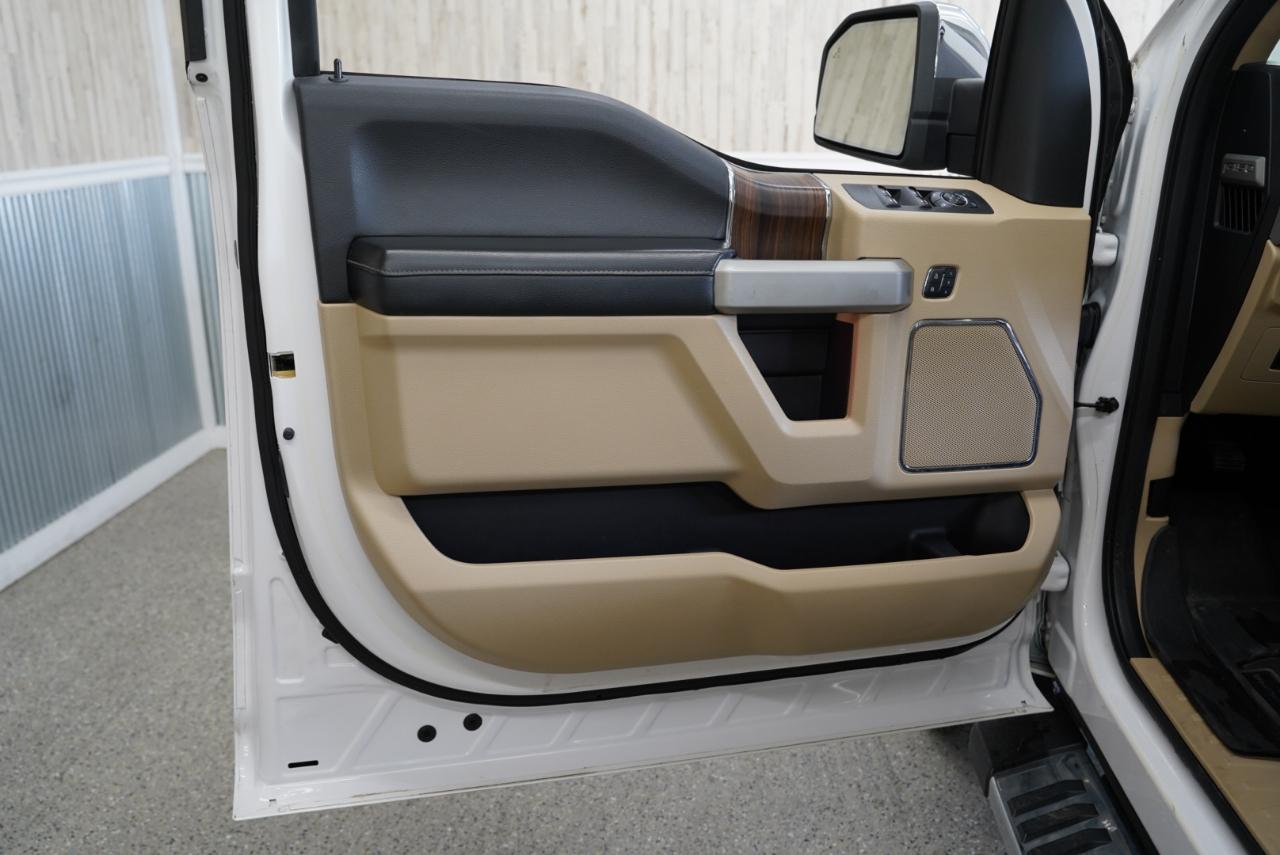 Ford F-150 Platinum 4WD SuperCrew 5.5' Box 2017