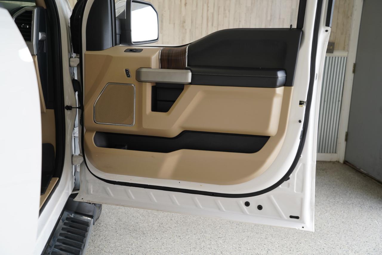 Ford F-150 Platinum 4WD SuperCrew 5.5' Box 2017