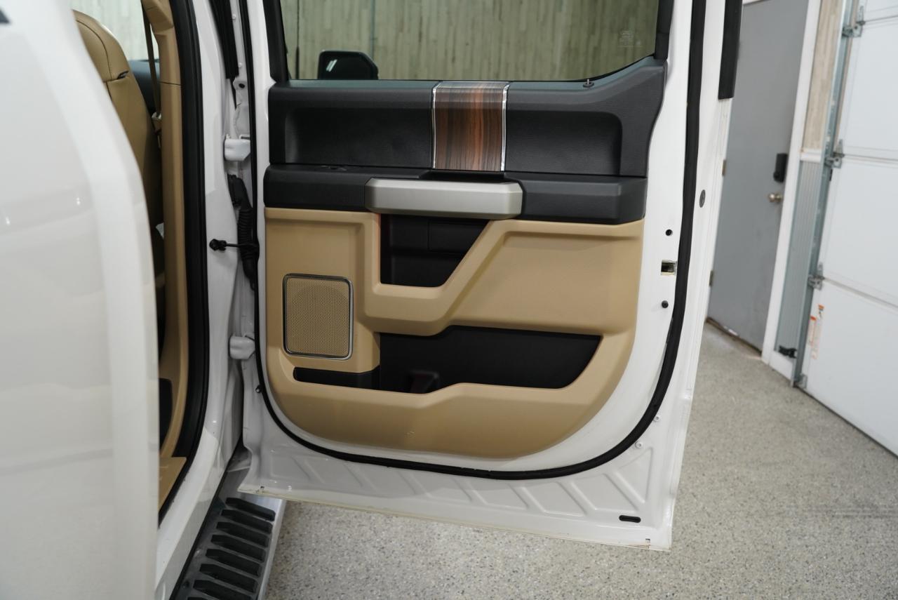 Ford F-150 Platinum 4WD SuperCrew 5.5' Box 2017