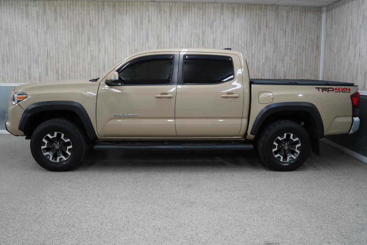Toyota Tacoma  2018