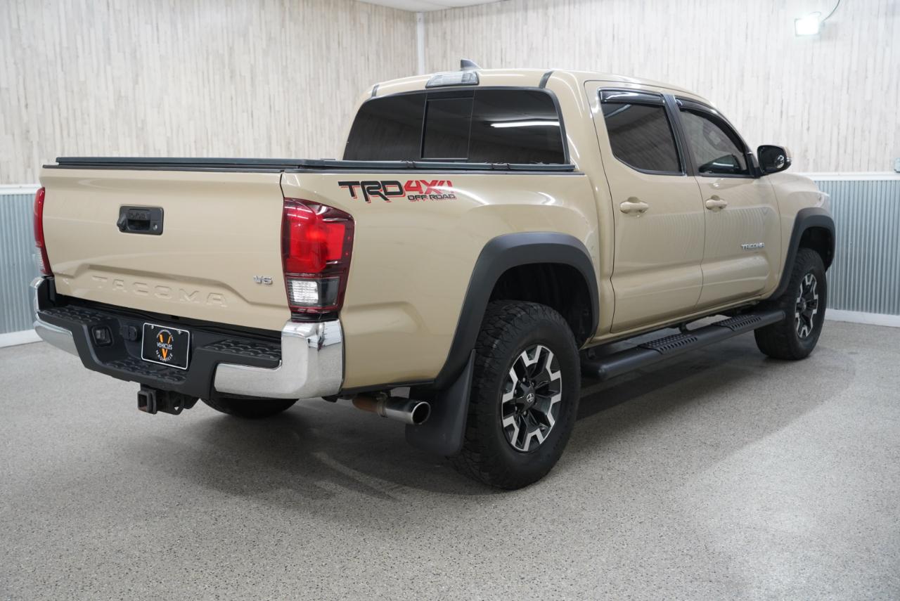 Toyota Tacoma  2018