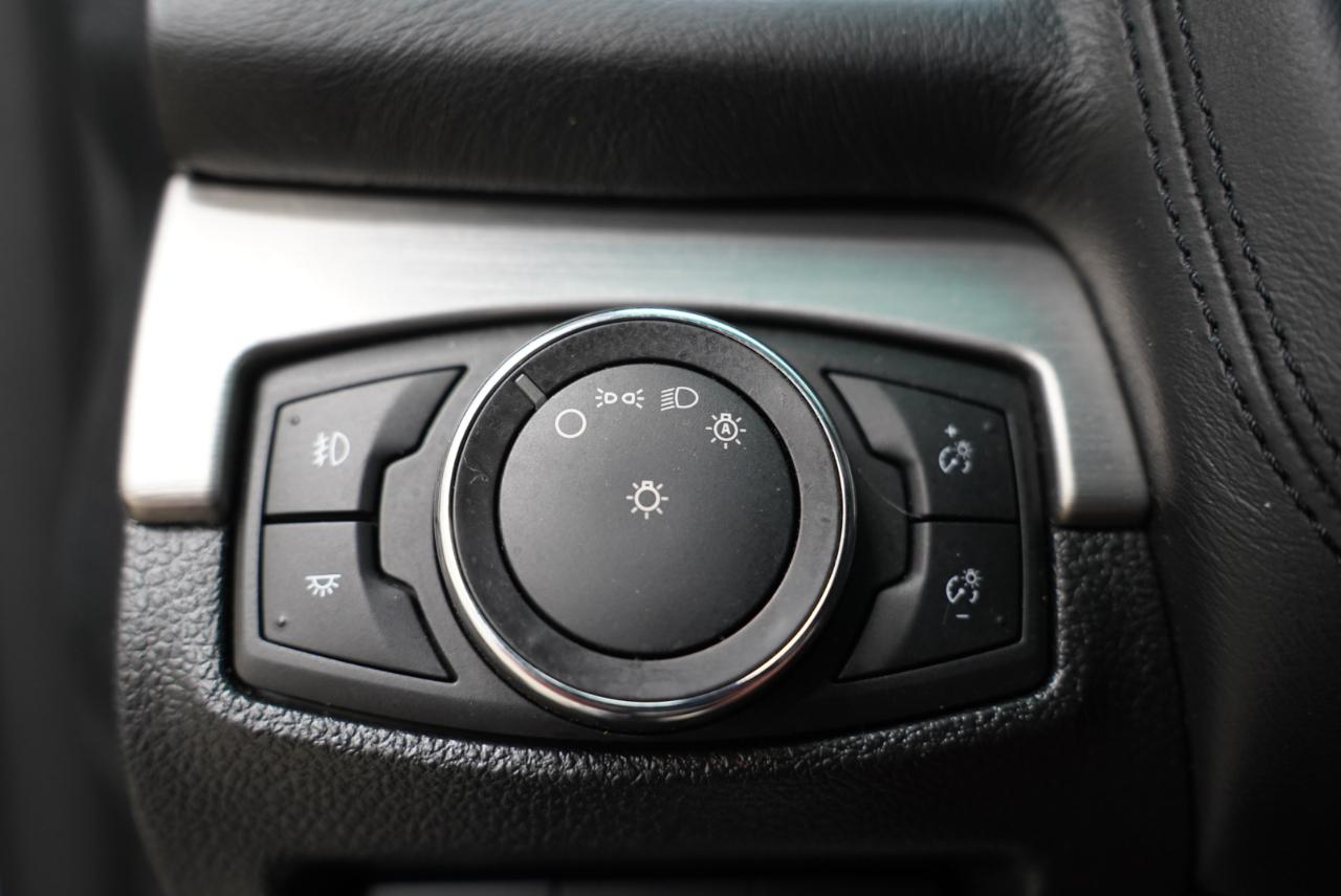 Ford Explorer 4WD 4dr Platinum 2016