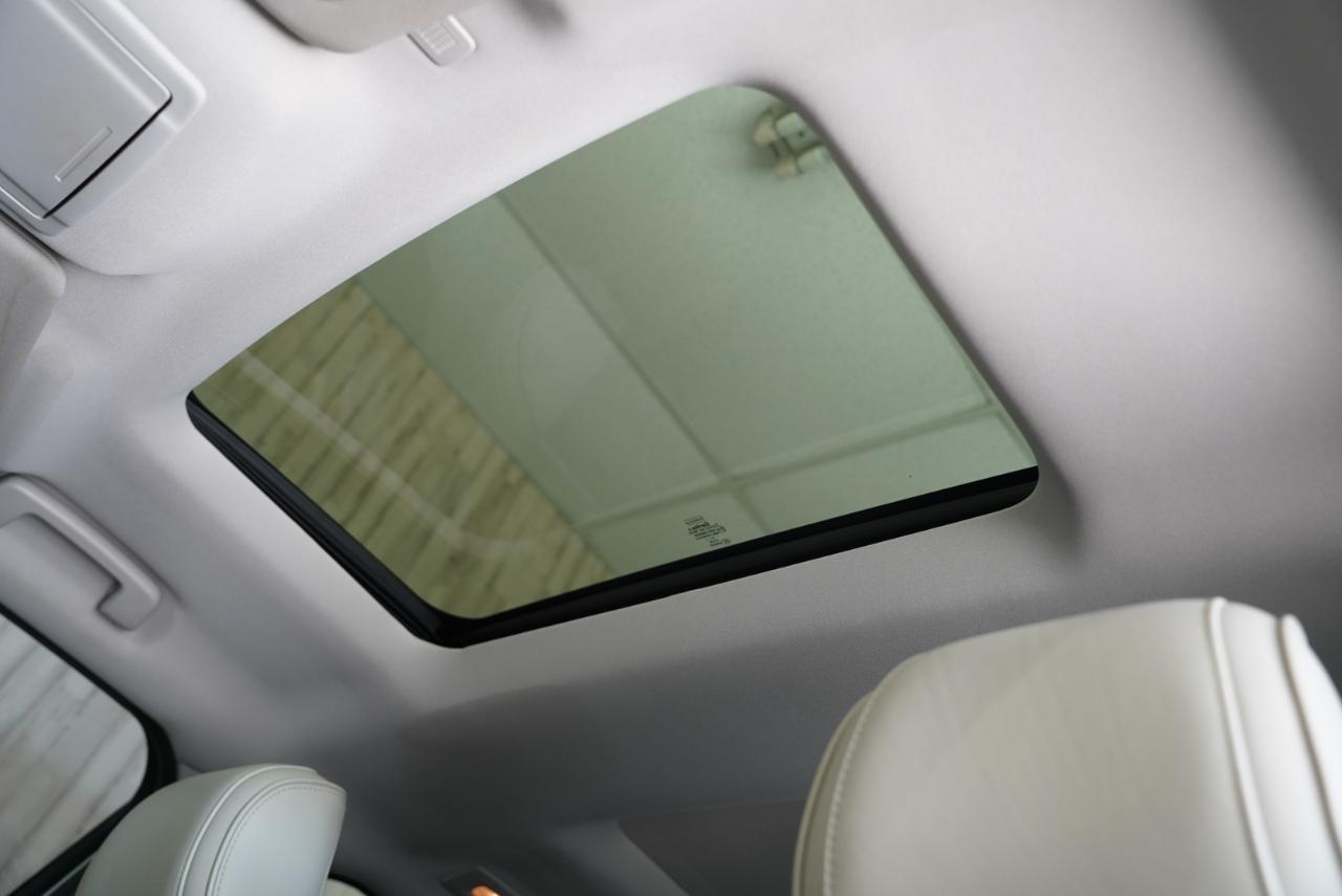 Ford Explorer 4WD 4dr Platinum 2016