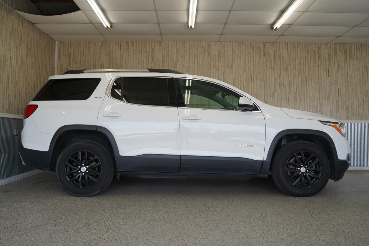 GMC Acadia FWD 4dr SLT w/SLT-1 2018