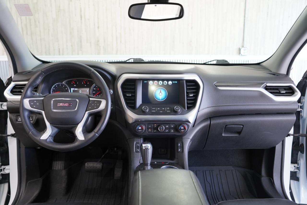 GMC Acadia FWD 4dr SLT w/SLT-1 2018