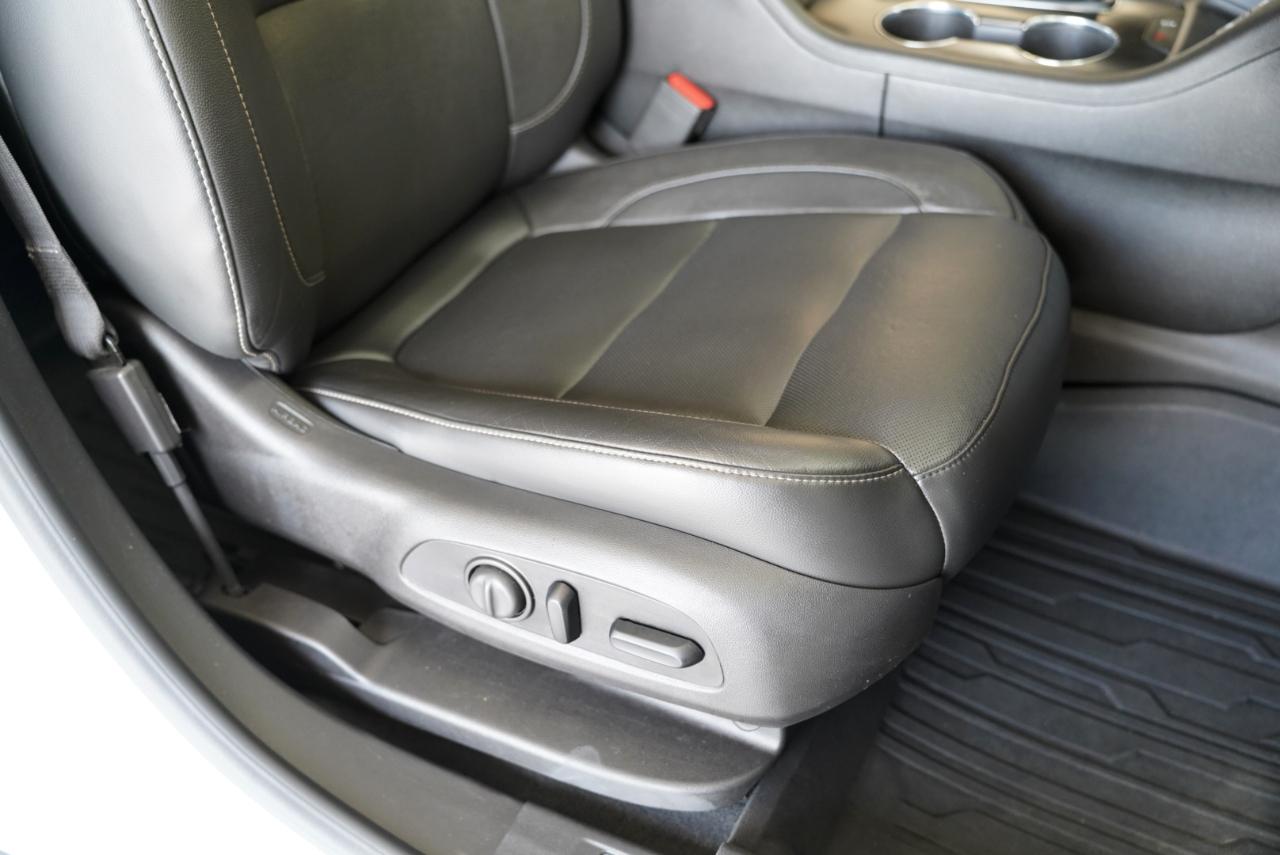 GMC Acadia FWD 4dr SLT w/SLT-1 2018