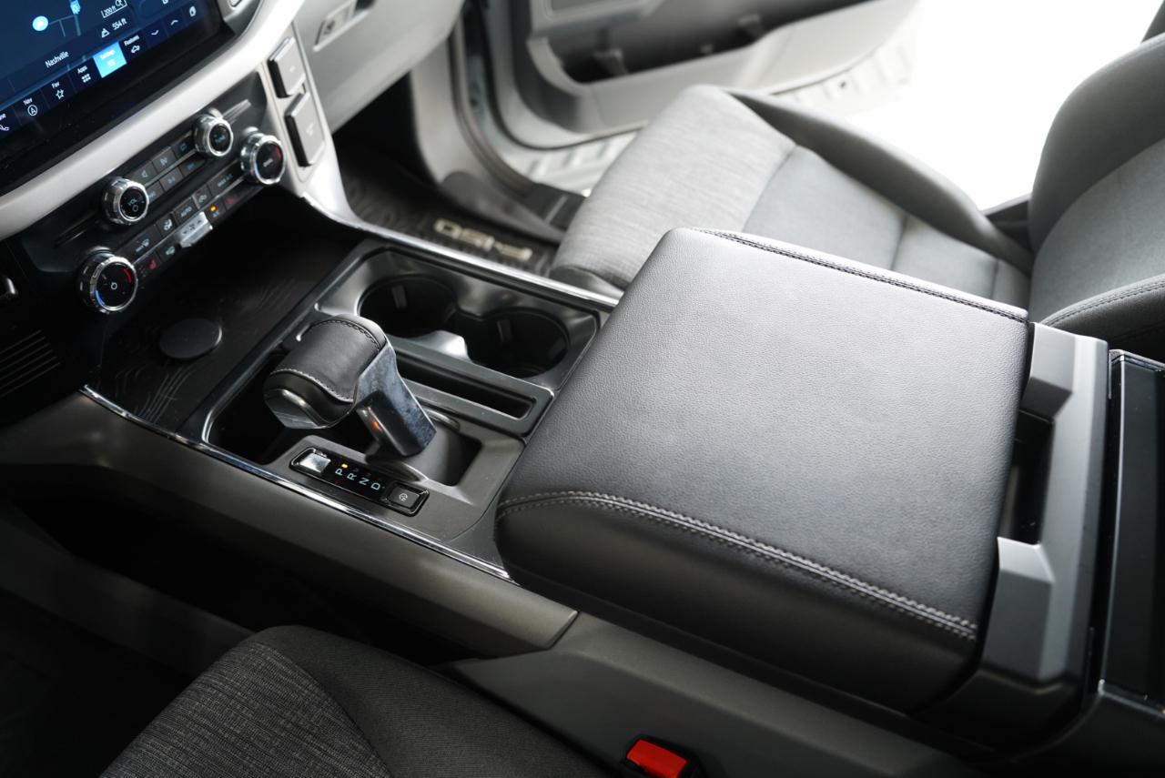 Ford F-150 Lightning  2023