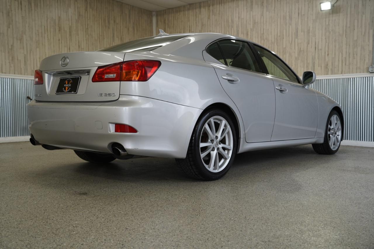 Lexus IS 250  2007