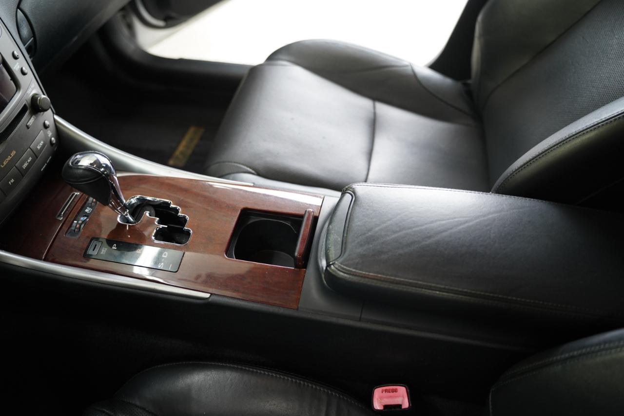Lexus IS 250  2007