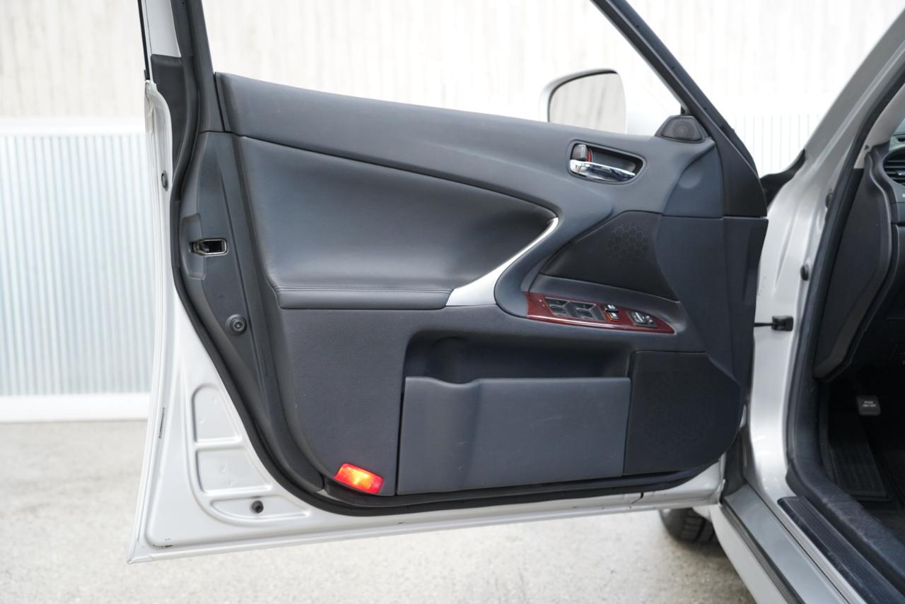 Lexus IS 250  2007