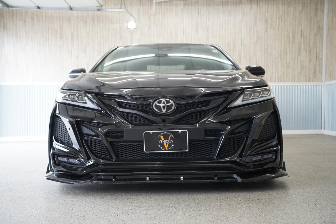 Toyota Camry  2021