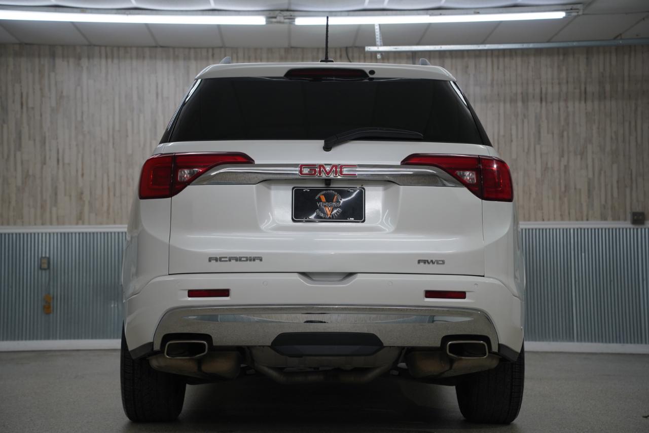 GMC Acadia AWD 4dr Denali 2019