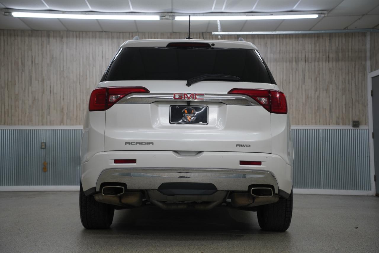 GMC Acadia AWD 4dr Denali 2019