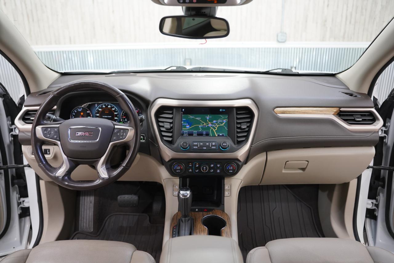GMC Acadia AWD 4dr Denali 2019