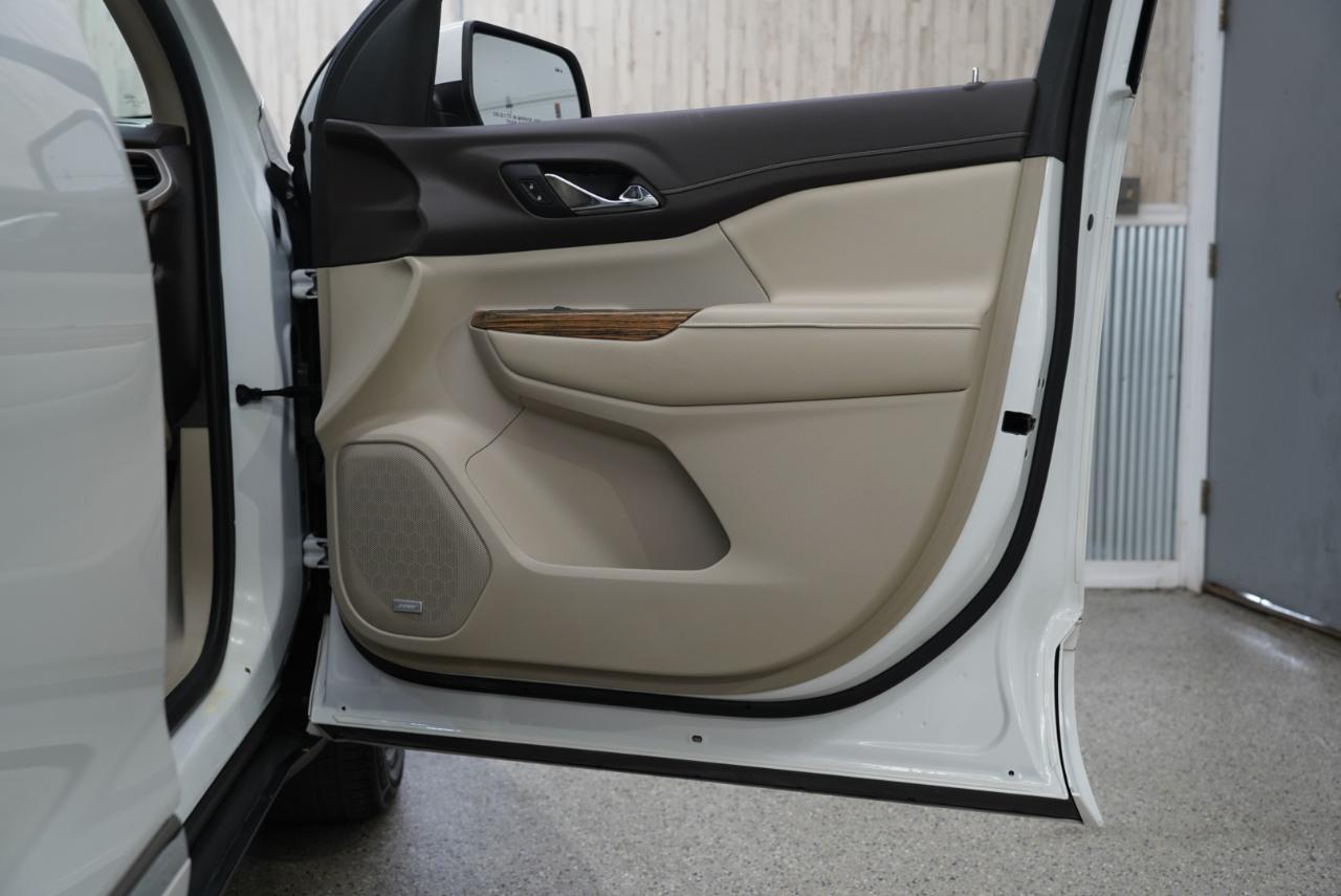 GMC Acadia AWD 4dr Denali 2019