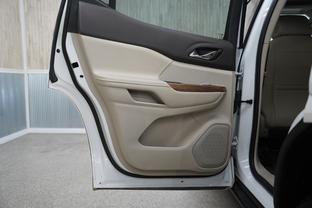 GMC Acadia AWD 4dr Denali 2019