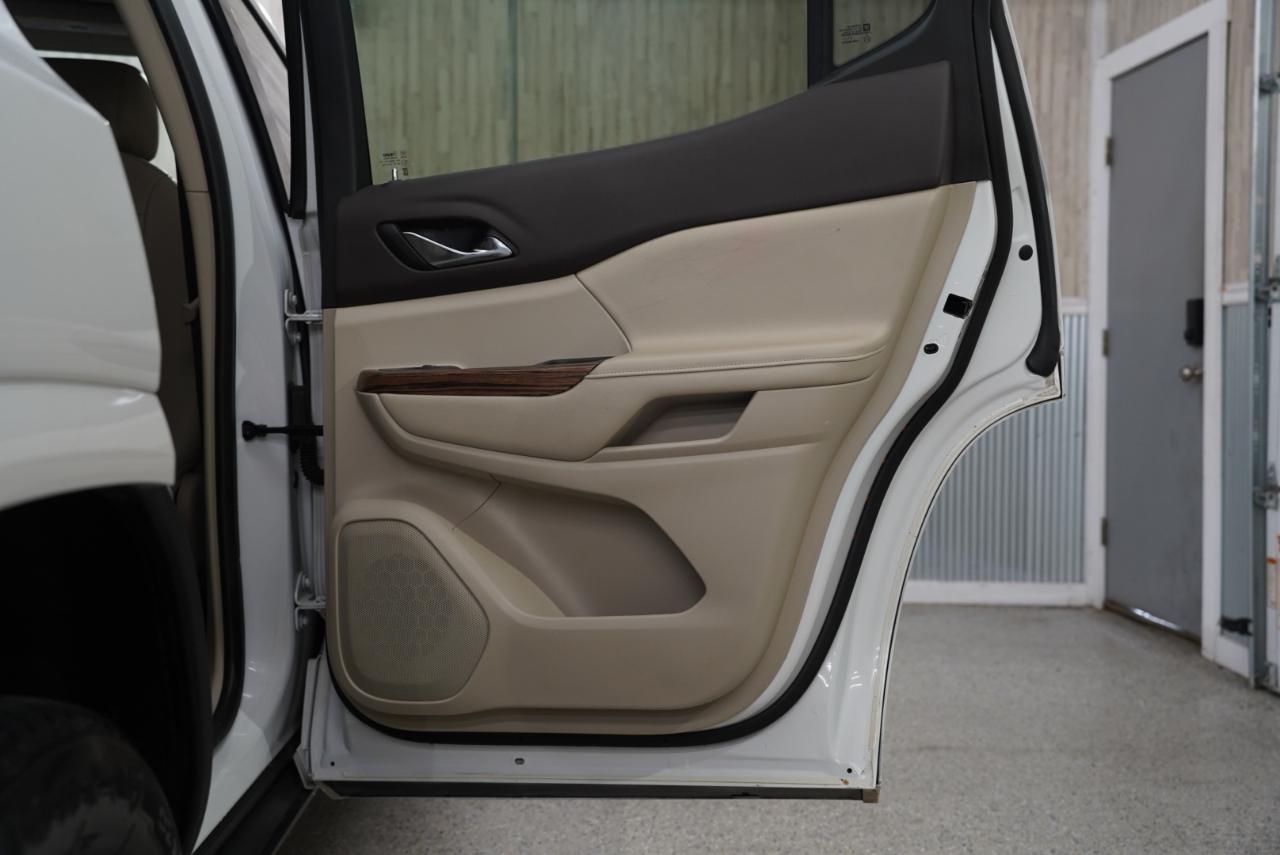 GMC Acadia AWD 4dr Denali 2019