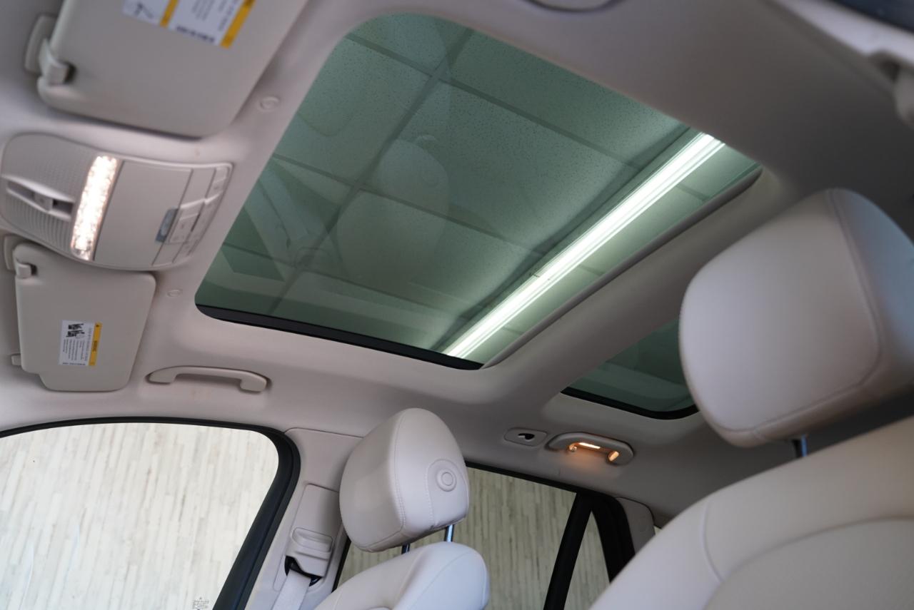 Mercedes-Benz GLC GLC 300 4MATIC SUV 2020