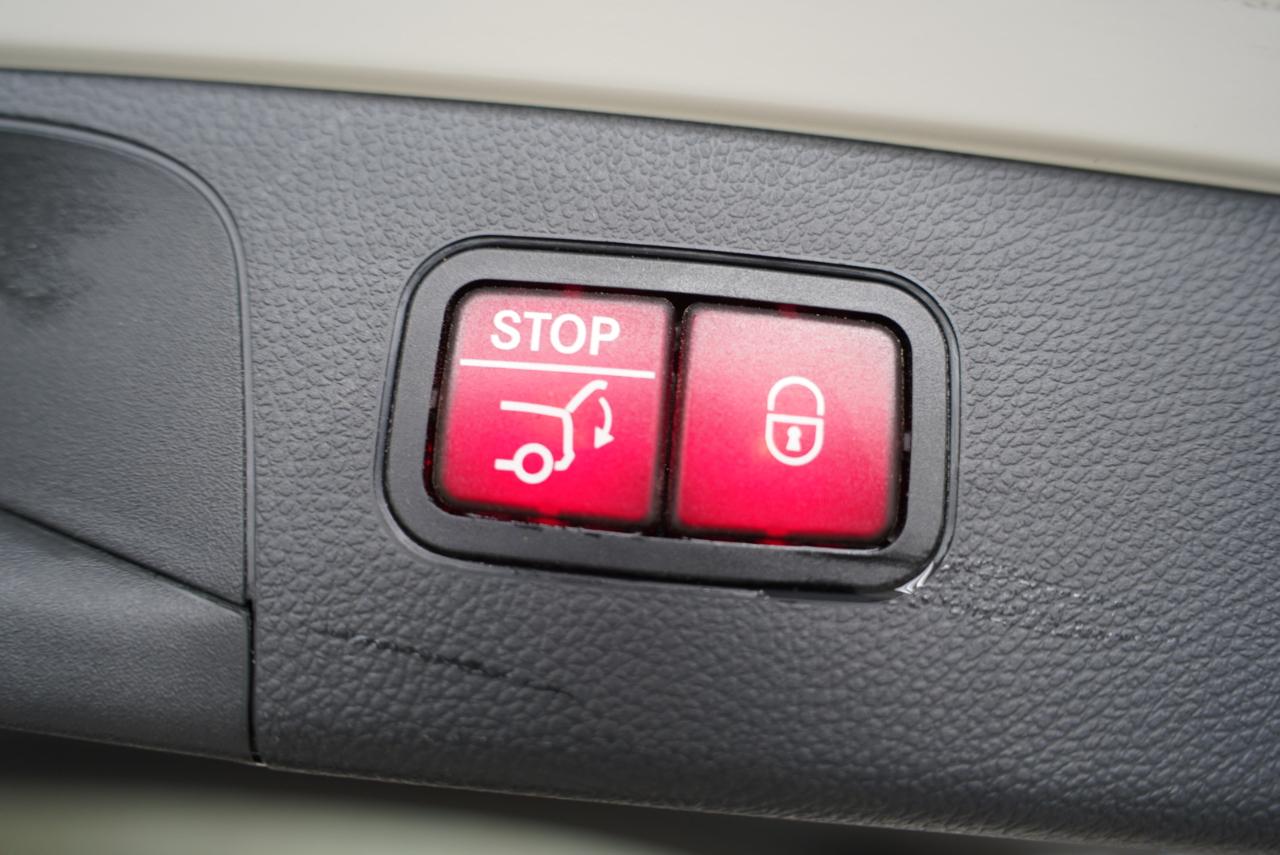 Mercedes-Benz GLC GLC 300 4MATIC SUV 2020