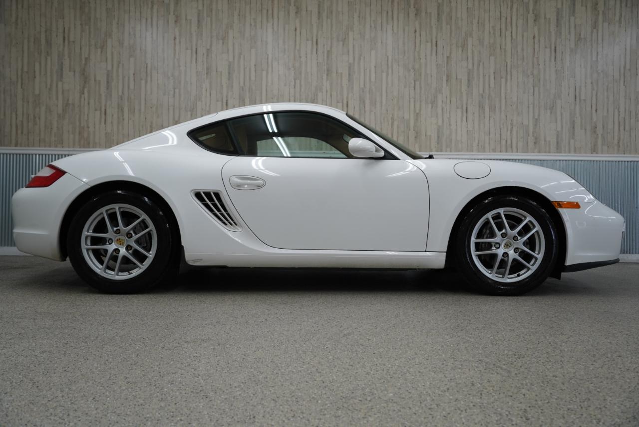 Porsche Cayman 2dr Cpe 2008
