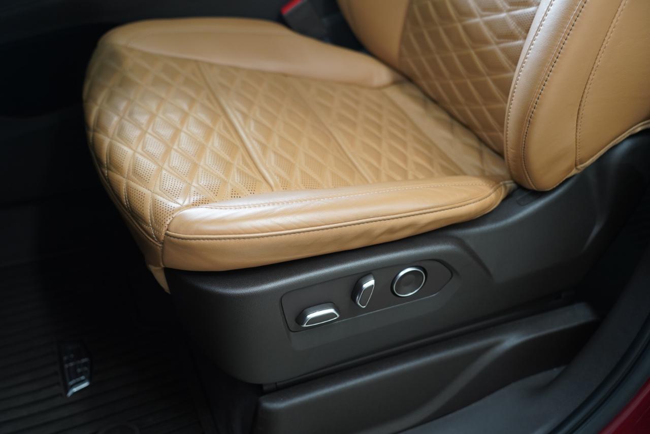 Cadillac Escalade 4WD 4dr Sport 2021