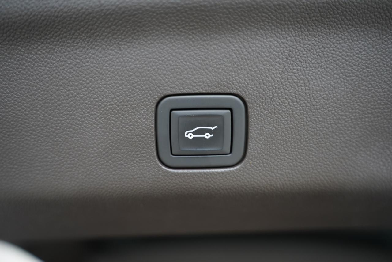 Cadillac Escalade 4WD 4dr Sport 2021