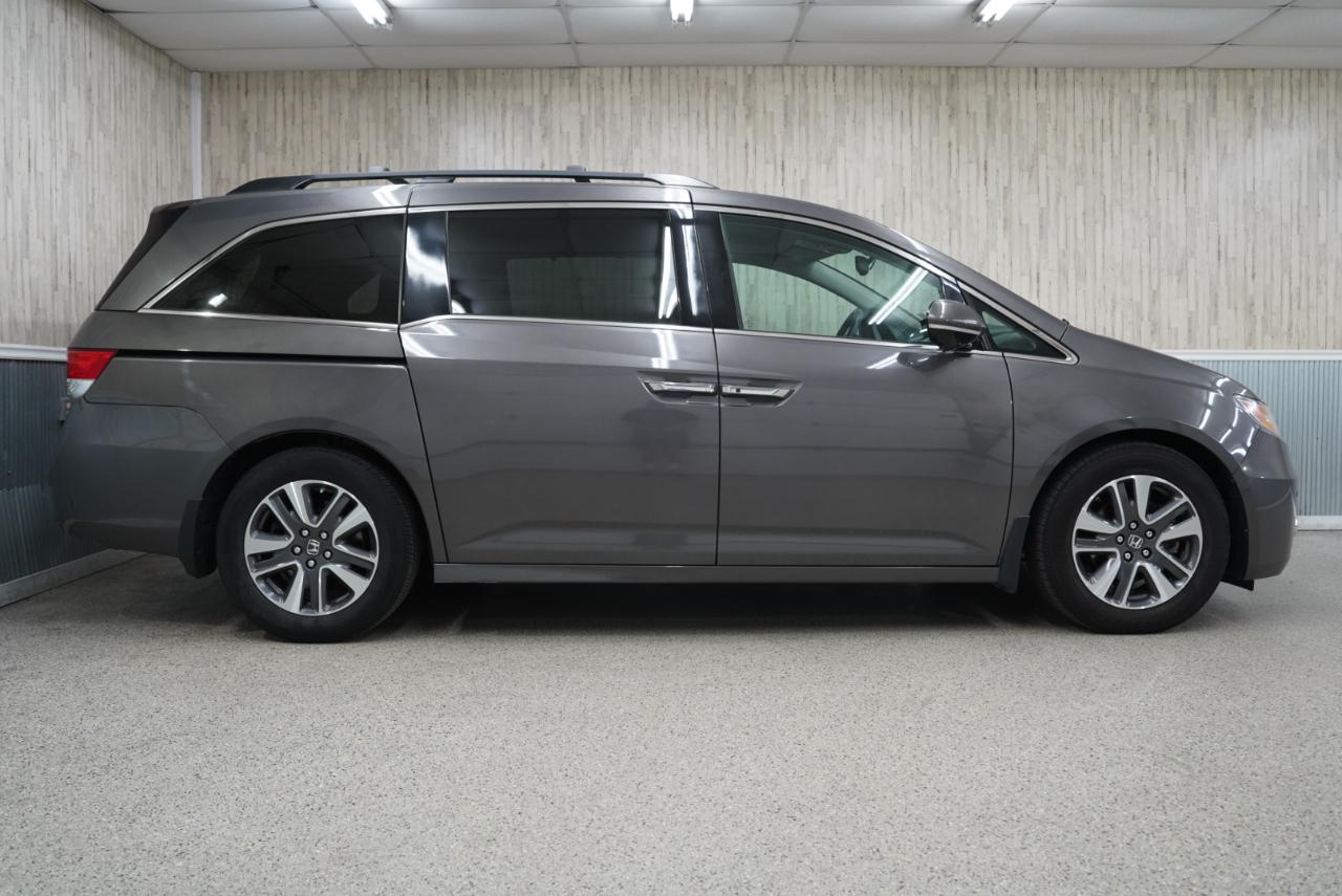 Honda Odyssey 5dr Touring Elite 2016