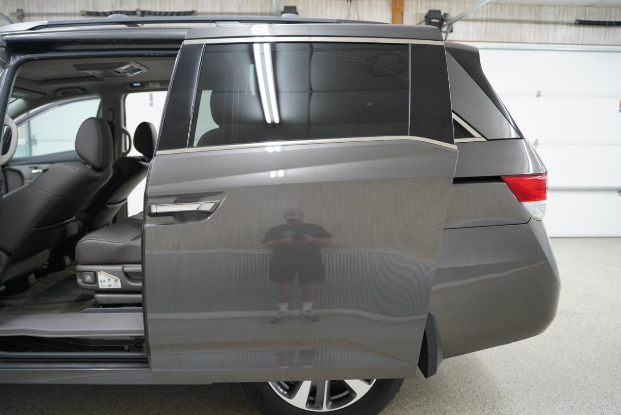 Honda Odyssey 5dr Touring Elite 2016