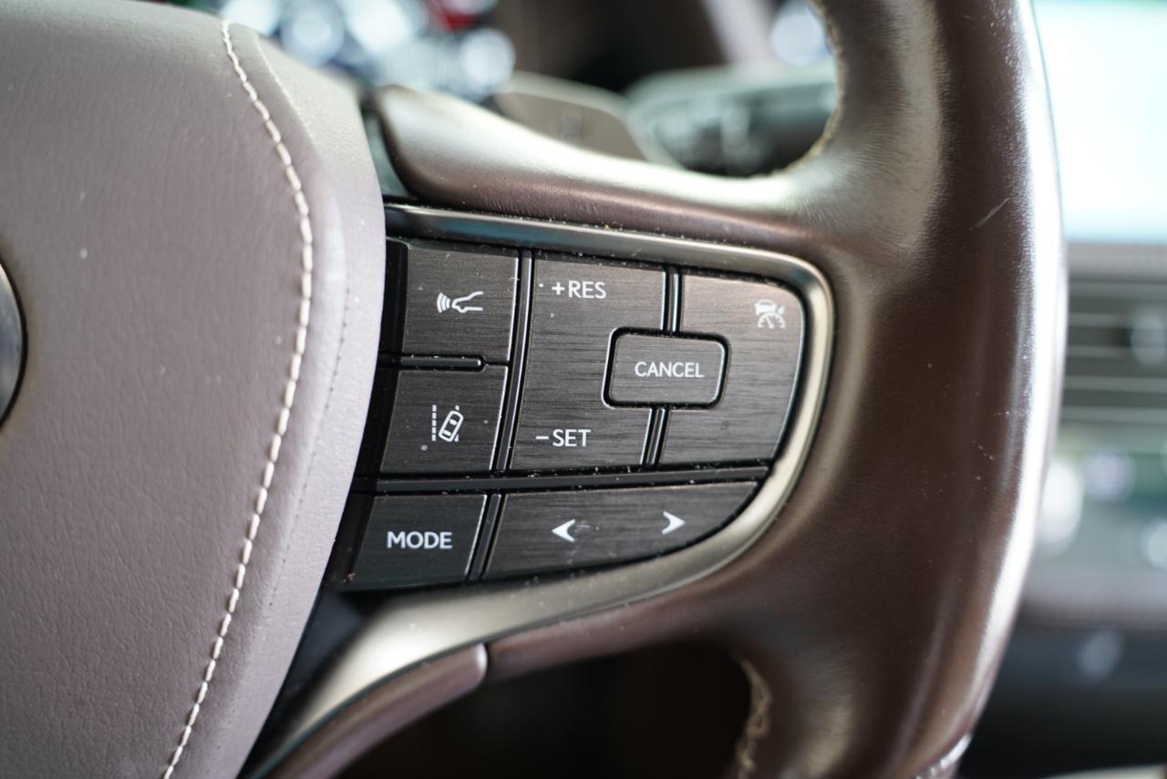 Lexus LS LS 500 RWD 2020