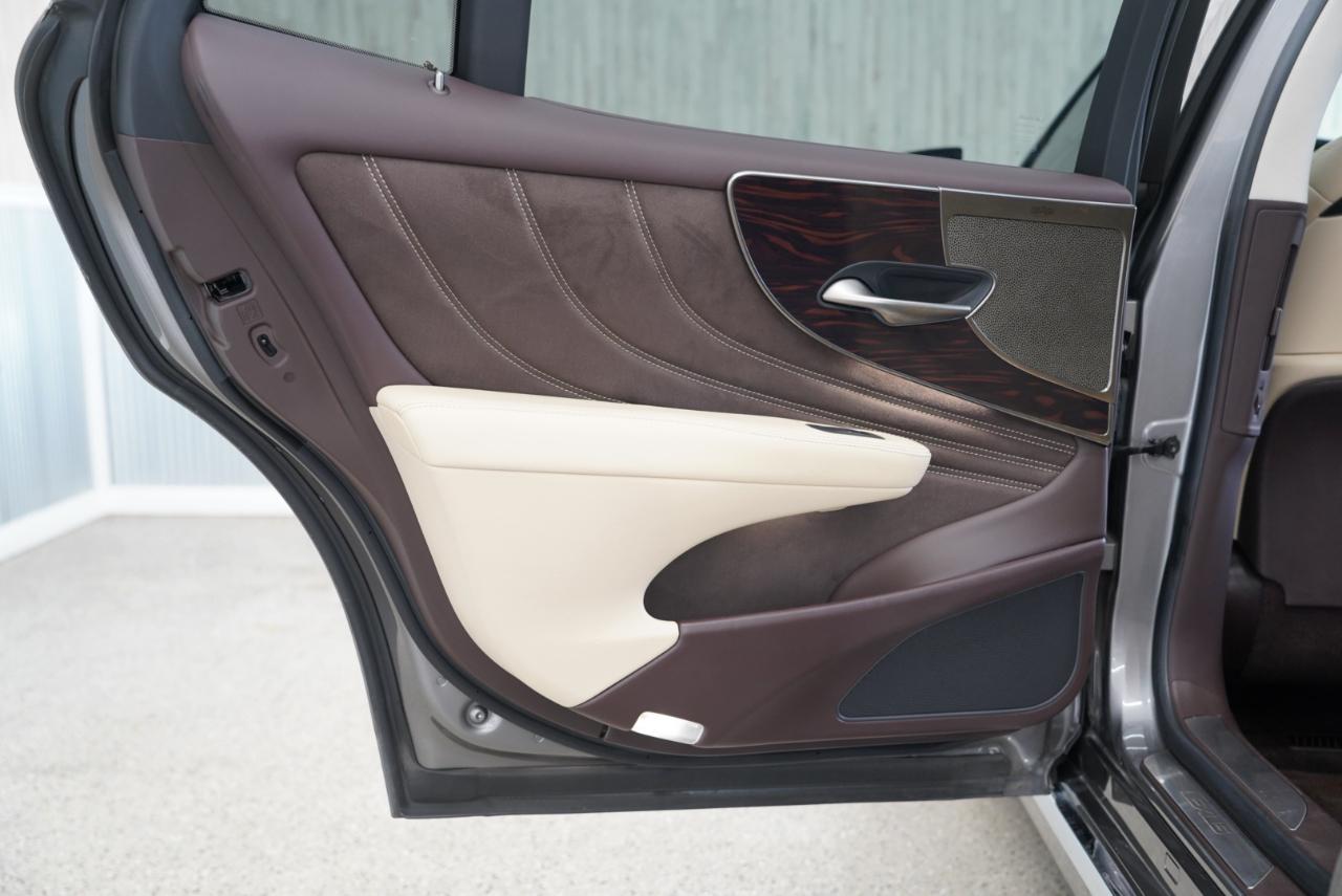 Lexus LS LS 500 RWD 2020