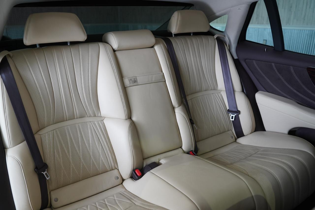 Lexus LS LS 500 RWD 2020