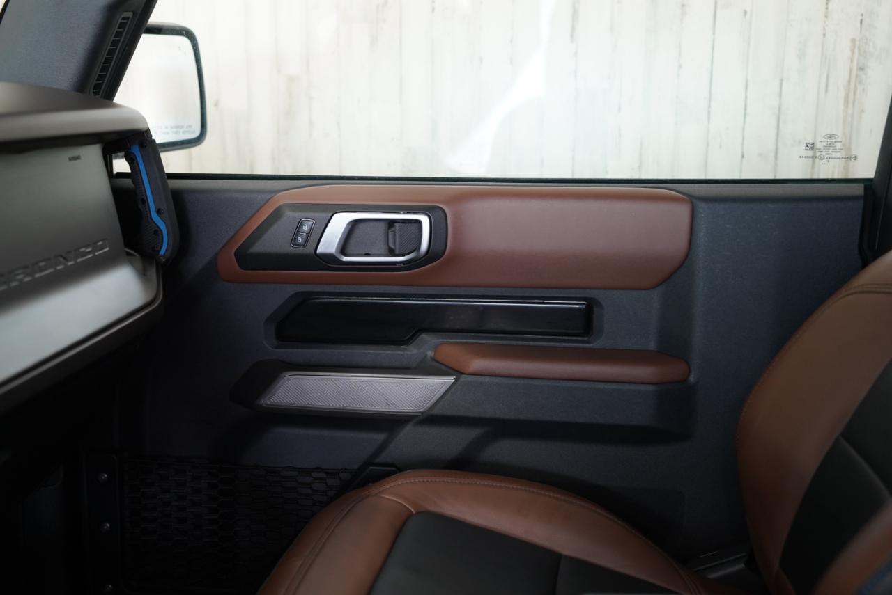 Ford Bronco Outer Banks 2 Door 4x4 2022