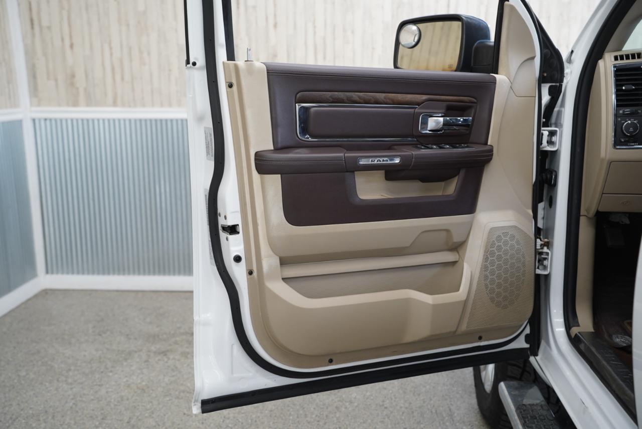 RAM 1500 4WD Crew Cab 149" Longhorn 2014