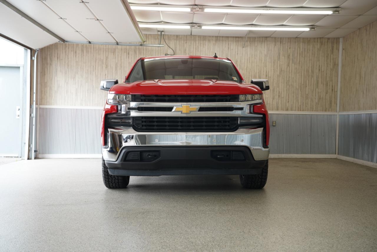 Chevrolet Silverado 1500 4WD Crew Cab 147" LT 2020