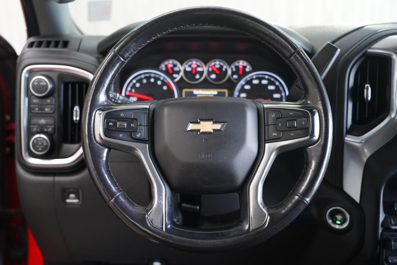 Chevrolet Silverado 1500 4WD Crew Cab 147" LT 2020