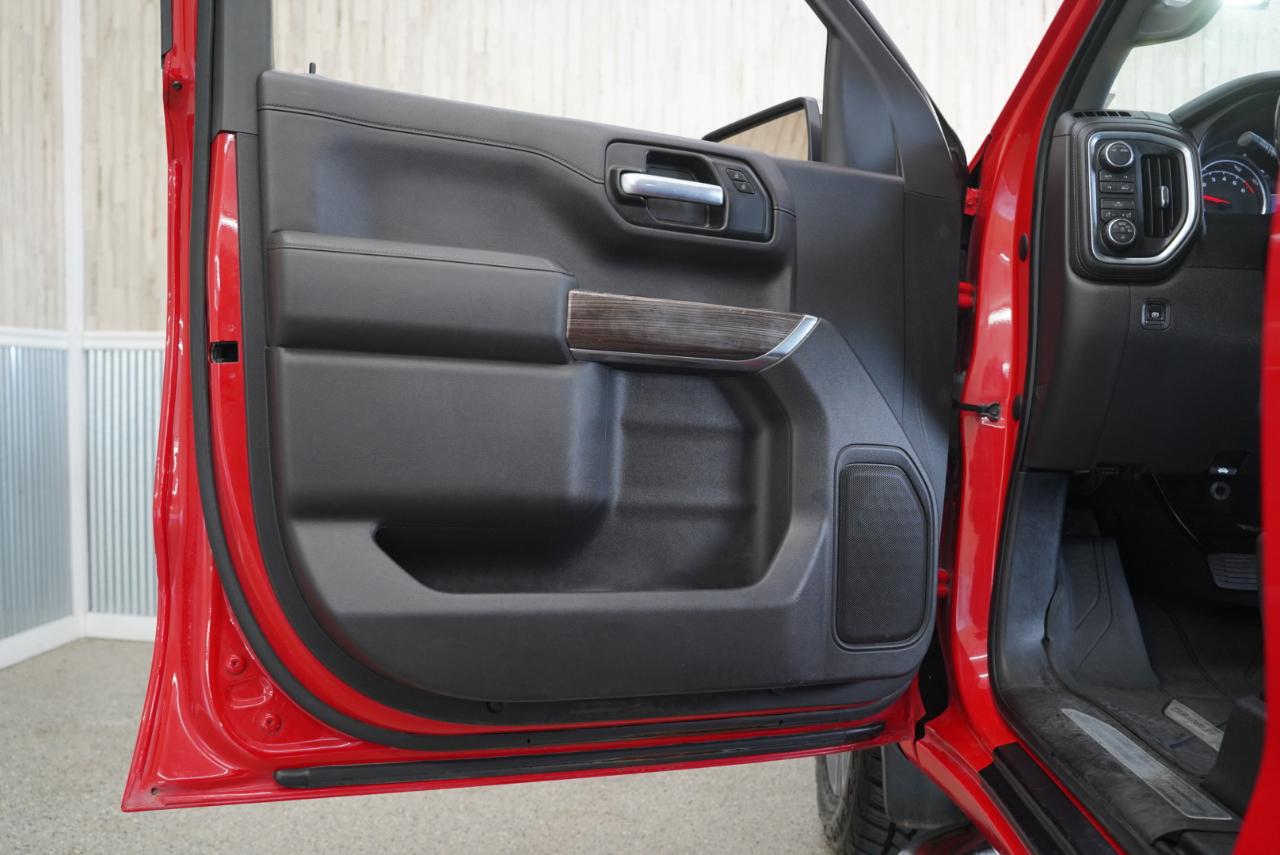 Chevrolet Silverado 1500 4WD Crew Cab 147" LT 2020