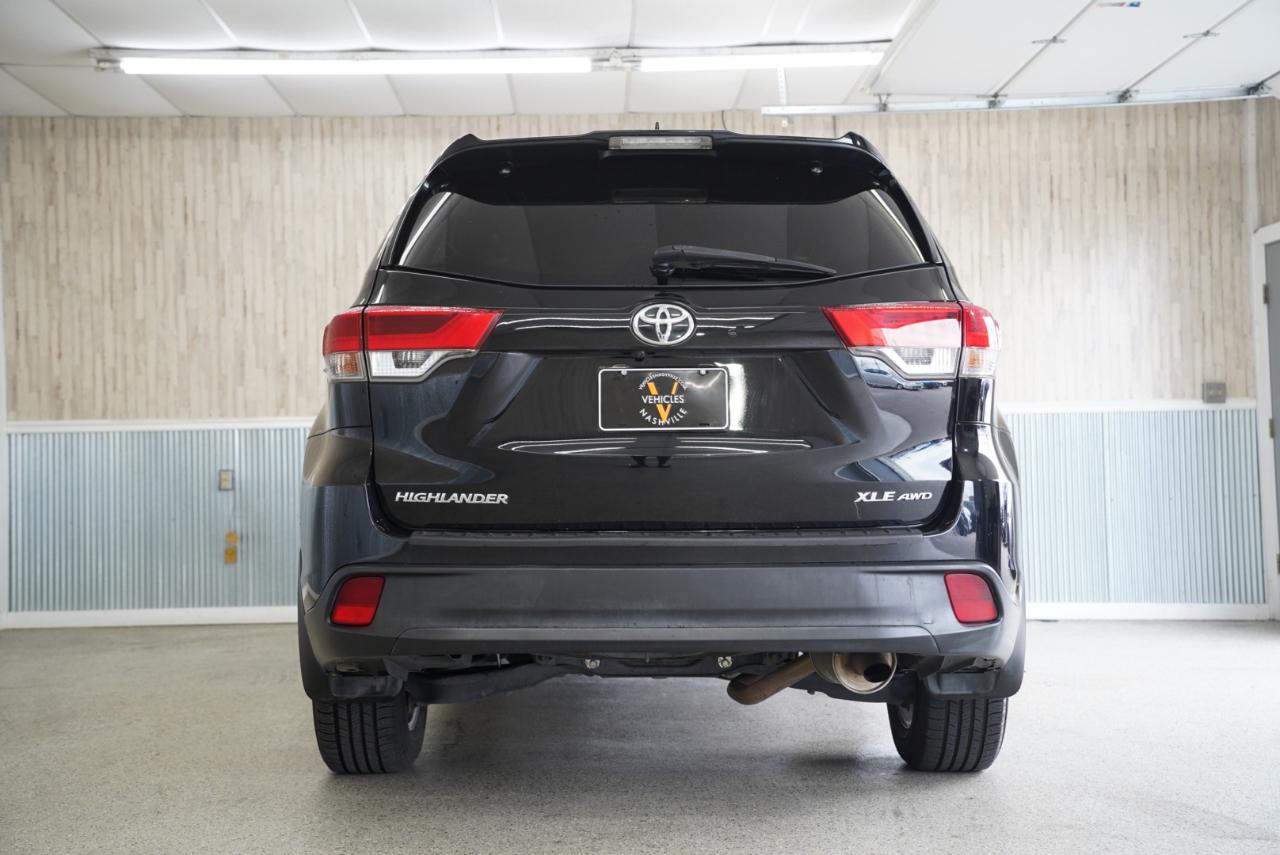 Toyota Highlander  2019