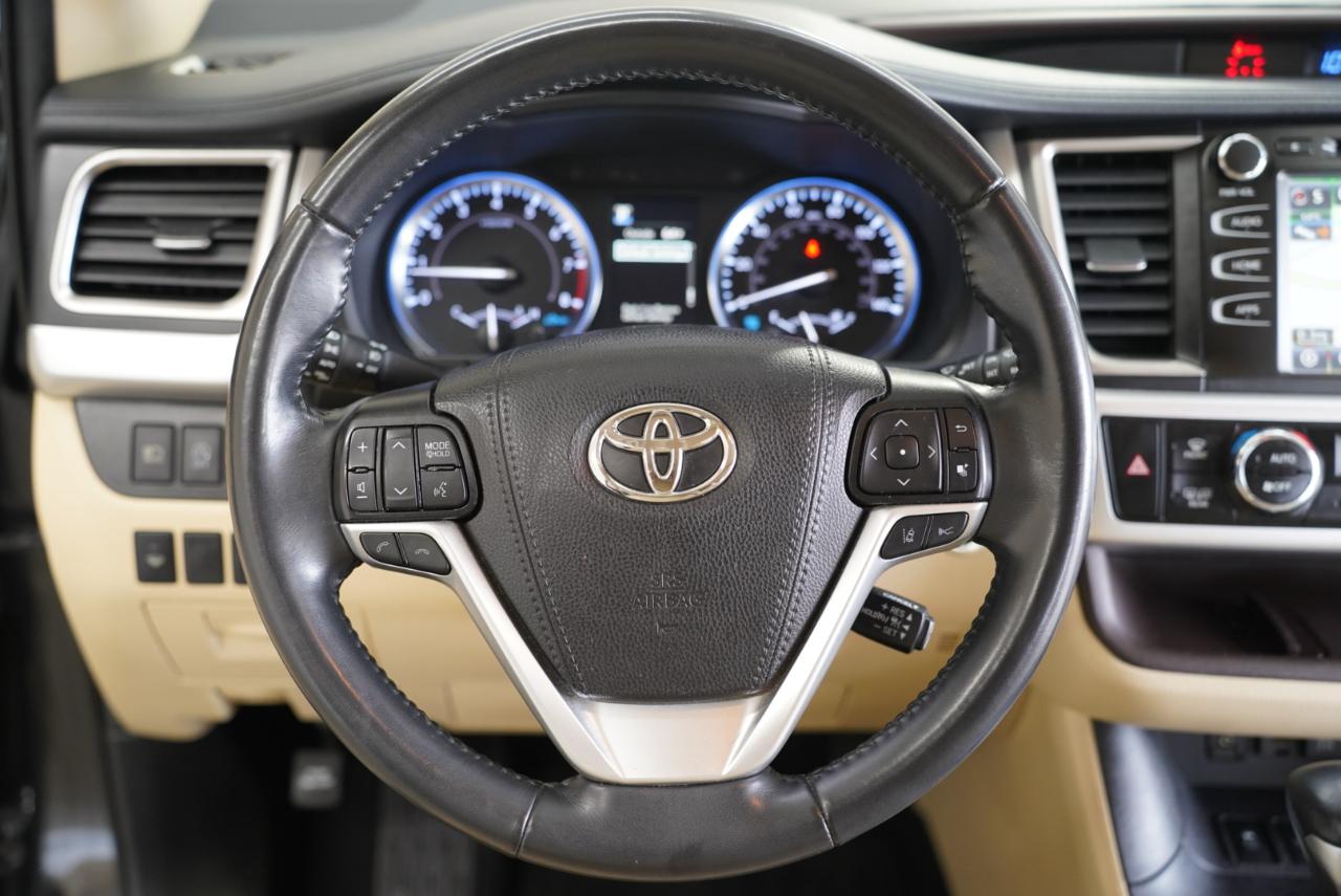 Toyota Highlander  2019
