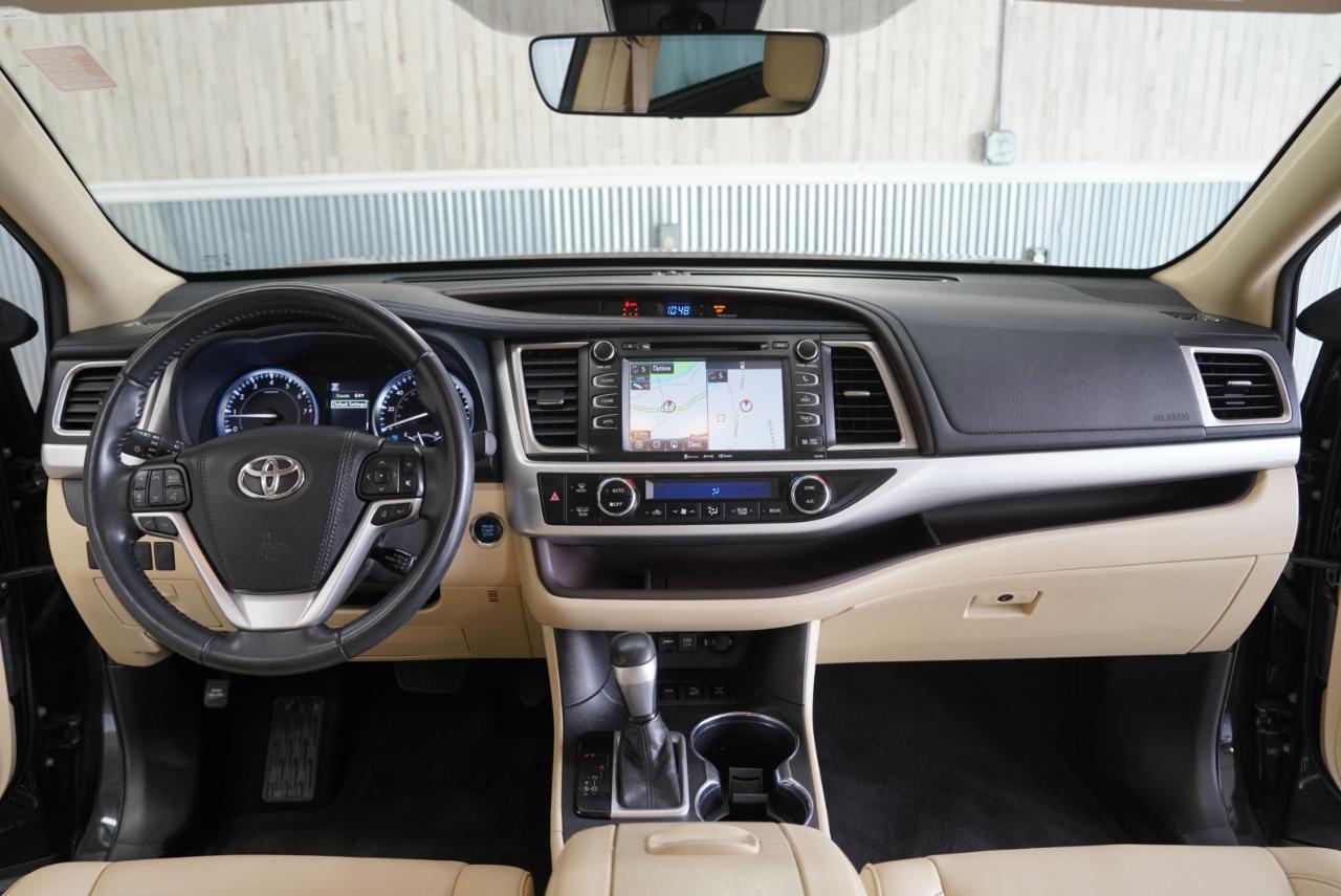Toyota Highlander  2019