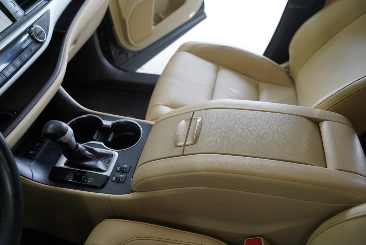 Toyota Highlander  2019