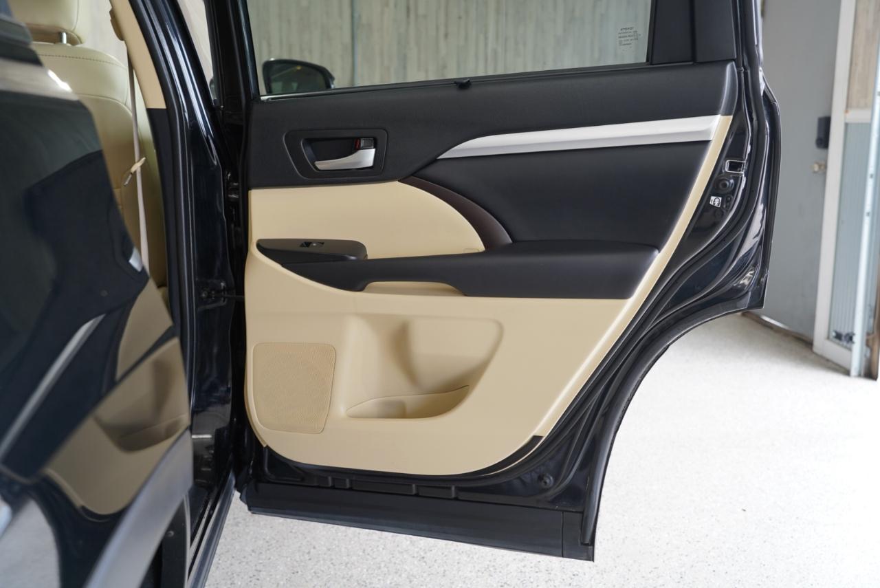 Toyota Highlander  2019